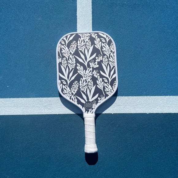 Island Garden Designer Pickleball Paddle - Picture 2 of 3